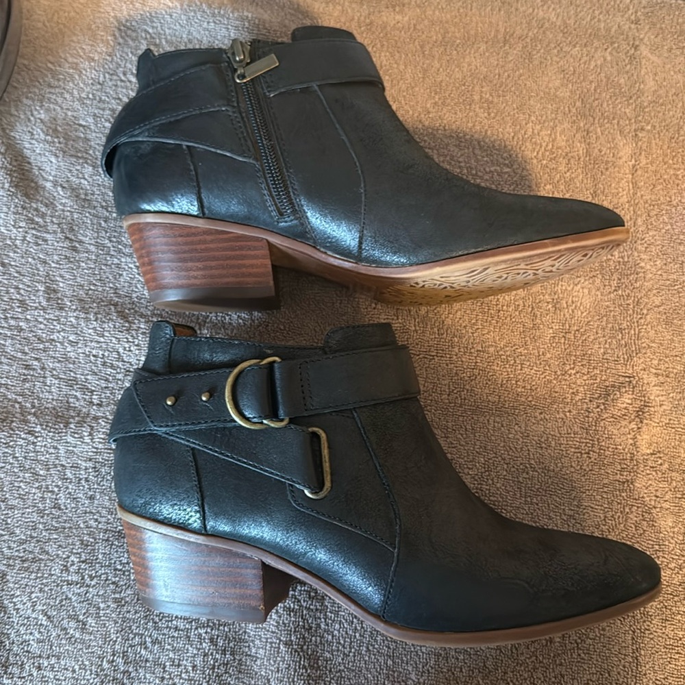 Clark’s Black Leather Booties